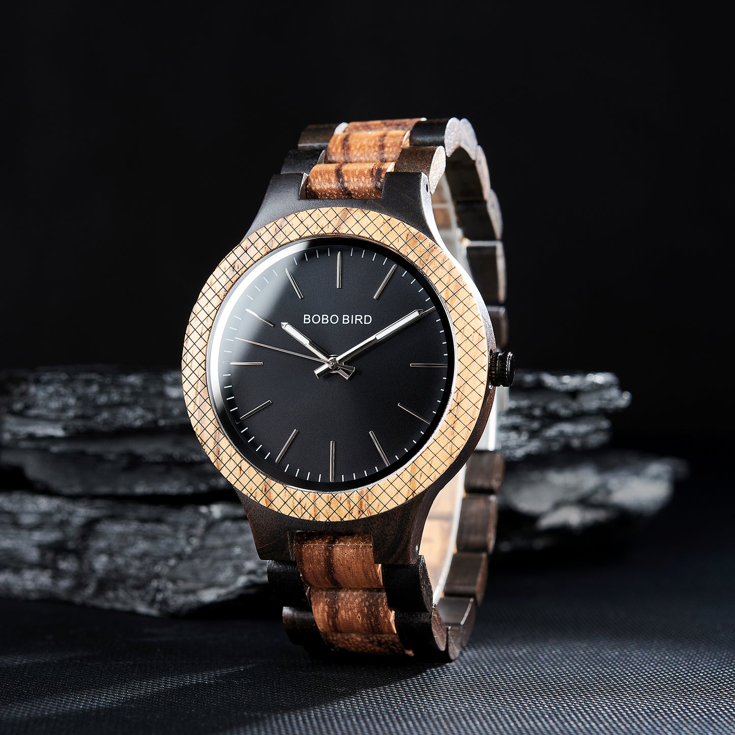 BOBO BIRD D30 Wooden Watch for Men in Their 40s and 50s, Hypoallergenic, Black Dial