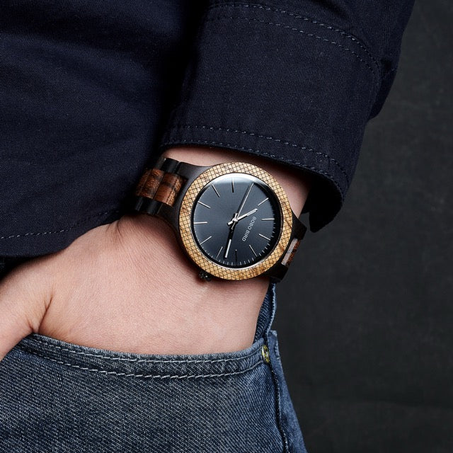 BOBO BIRD D30 Wooden Watch for Men in Their 40s and 50s, Hypoallergenic, Black Dial