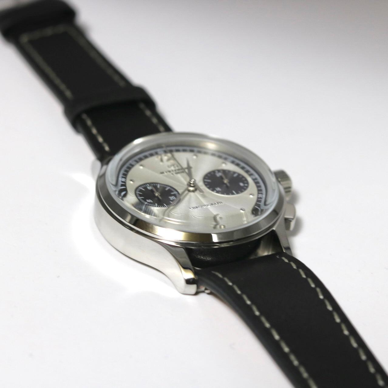 Men's 38mm Chronograph Quartz Watch with White Leather Strap, MYSTERIOUS CODE, for Men in their 40s and 50s