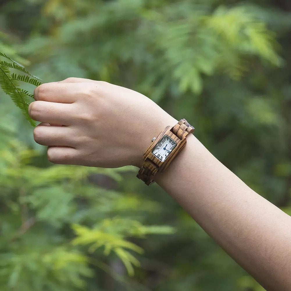 BOBO BIRD GT020 Wooden Watch for Women in Their 20s, 30s, and 40s, Quartz Movement, Hypoallergenic