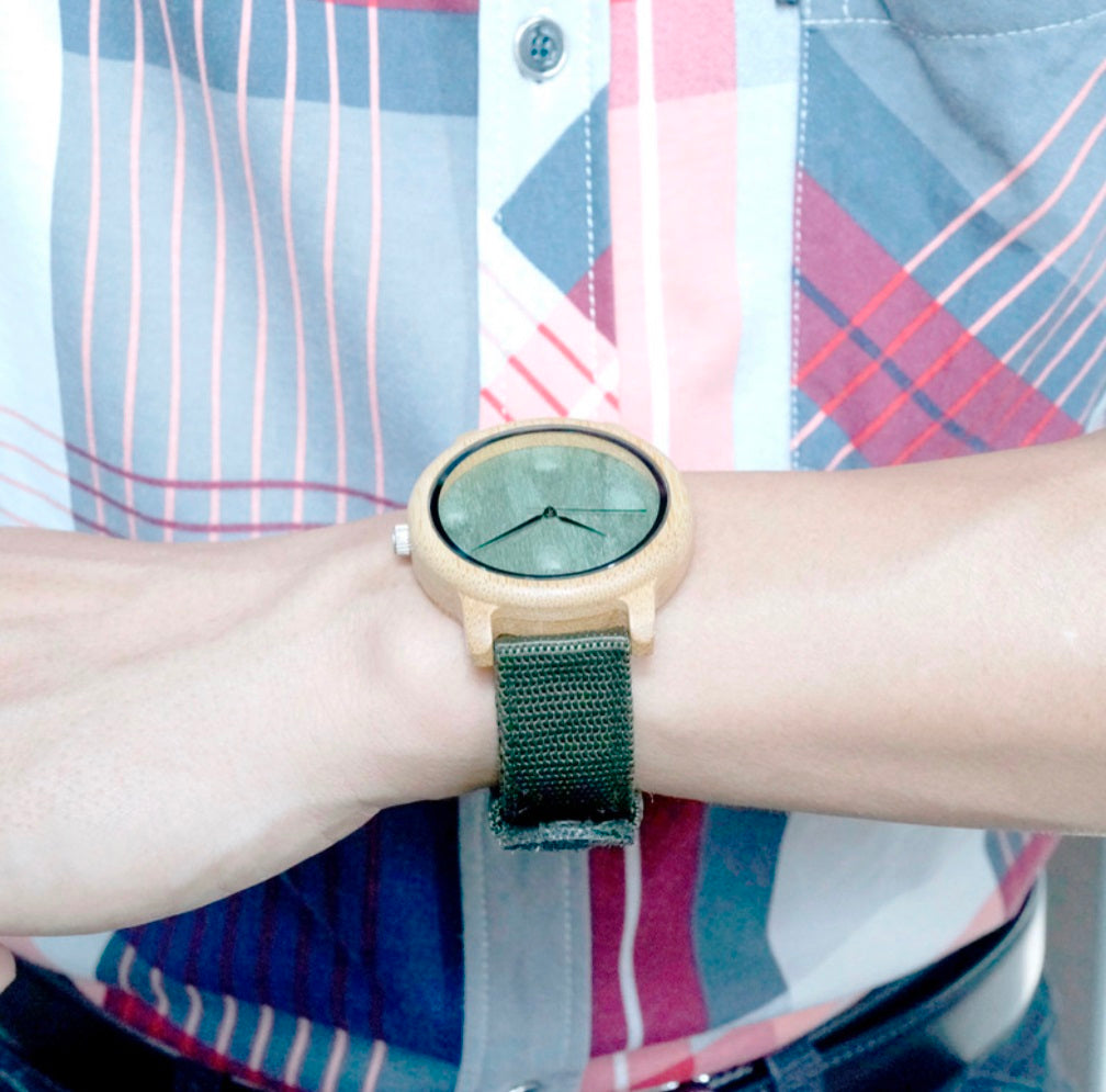 BOBO BIRD D11 Wooden Watch for Men in Their 40s and 50s, Made with Bamboo and Quartz Movement, Hypoallergenic