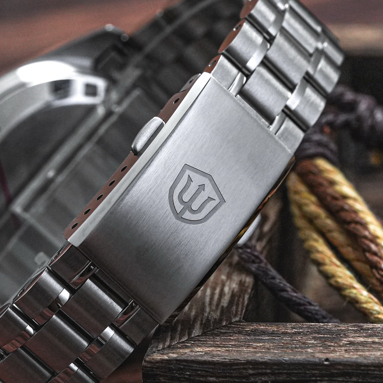 腕時計 メンズ 40代 50代 クロノグラフ オマージュウォッチ クォーツ メカクォーツ 40mm WATCHDIVES WD1860