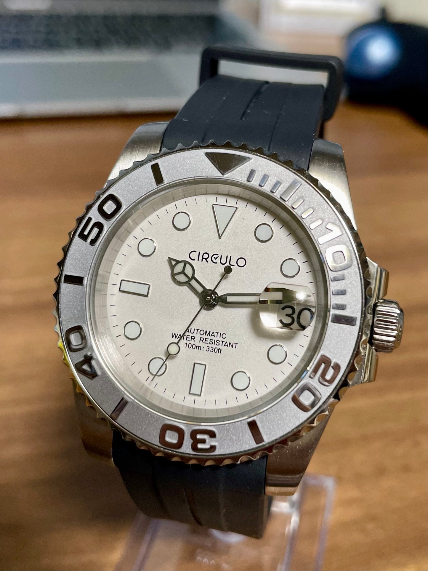 Men's Automatic Watch with Manual Winding and Rubber Strap, Perfect Birthday Gift. CIRCULO CI-003.